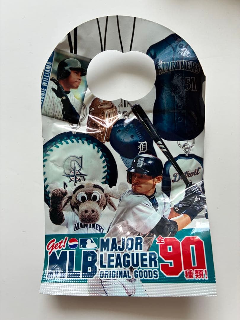 ペプシ　MLBグッズ　未開封26個　開封済み13種