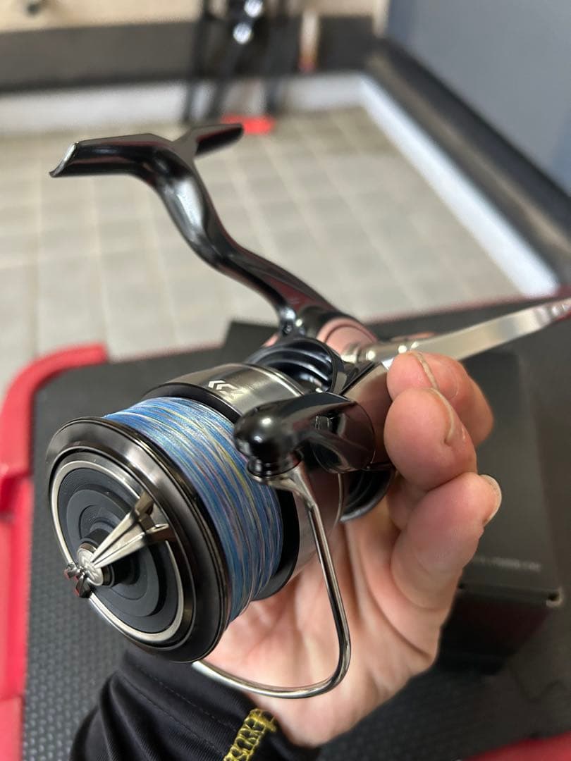 24セルテートLT5000D-CXH スピニングリール