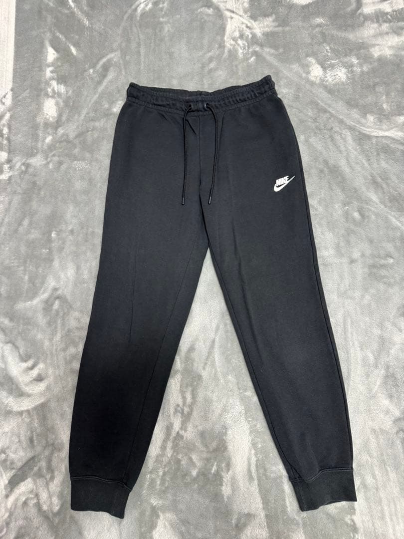 Nike ナイキ　スウェット上下セット ブラックレディース　Lサイズ