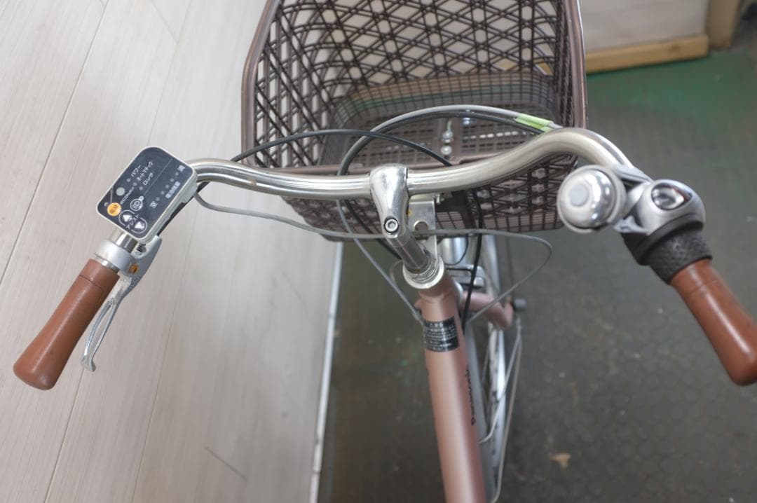 電動自転車 パナソニック　24インチ　3段　8.0Ah（5点灯）充電器あり