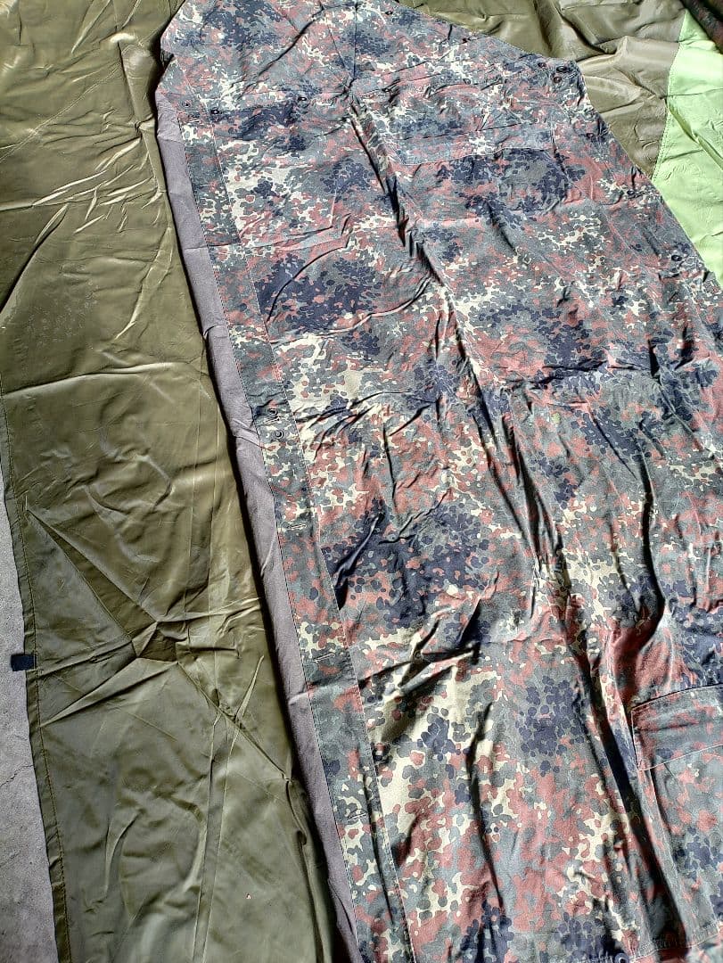 ドイツ軍パップテント　２枚と…………