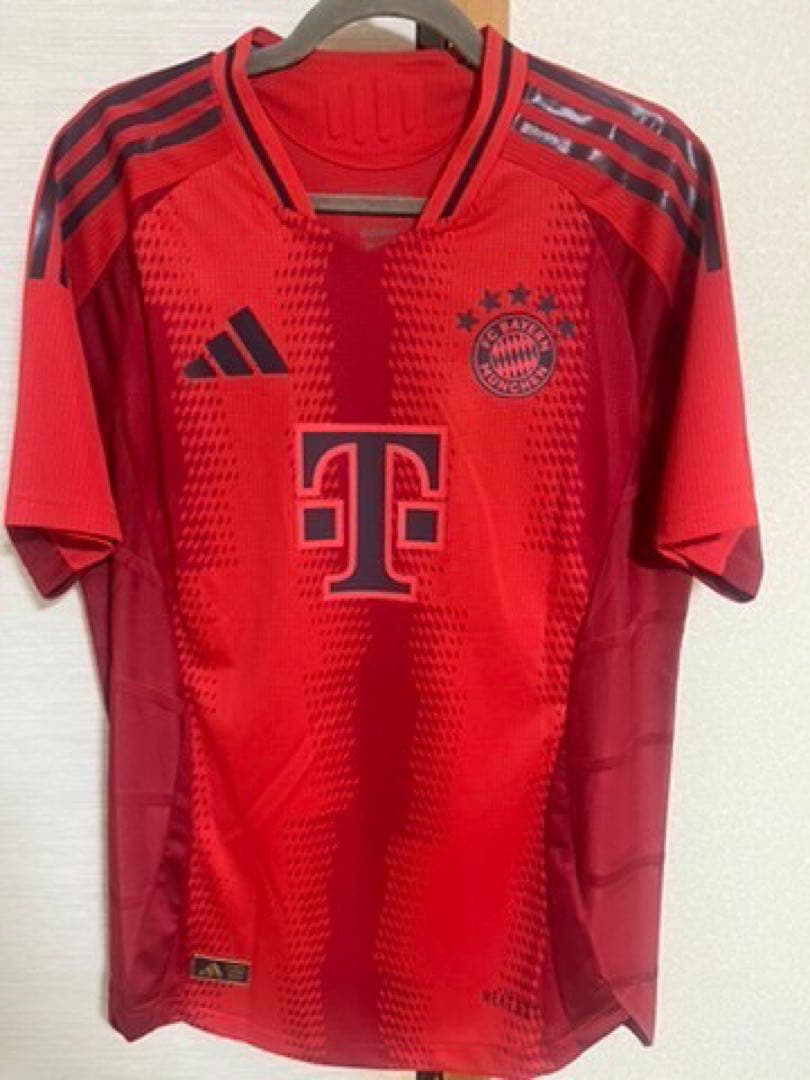 【新品未使用】バイエルンミュンヘン　ムシアラ　選手仕様　ユニフォーム