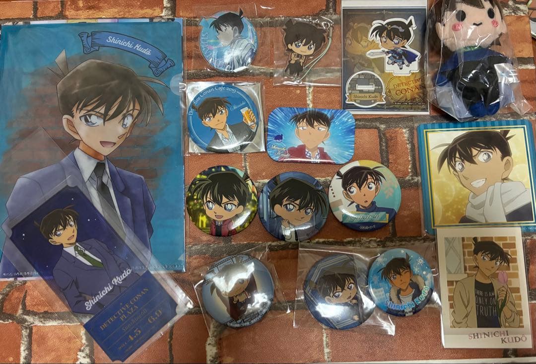 再値下げ　コナン　工藤新一　プレミアムナイト　缶バッジ　ポストカード　ブロマイド
