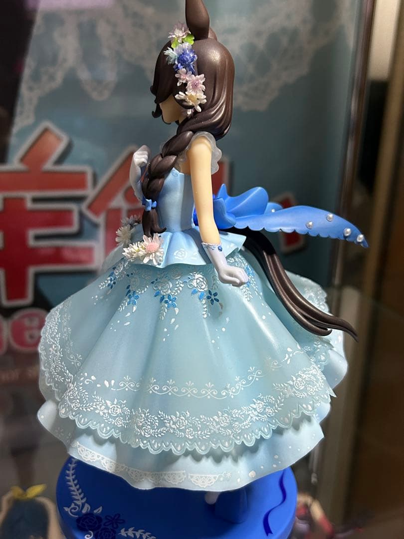 ウマ娘　一番くじフィギュア（リペイント品）　プライズフィギュア　複製サイン色紙