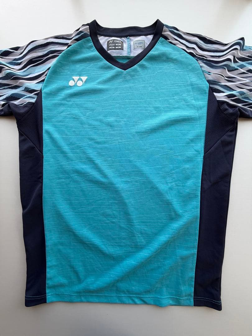 最終値下げ‼️YONEX ユニフォーム　Ｌサイズ 廃盤商品　レア