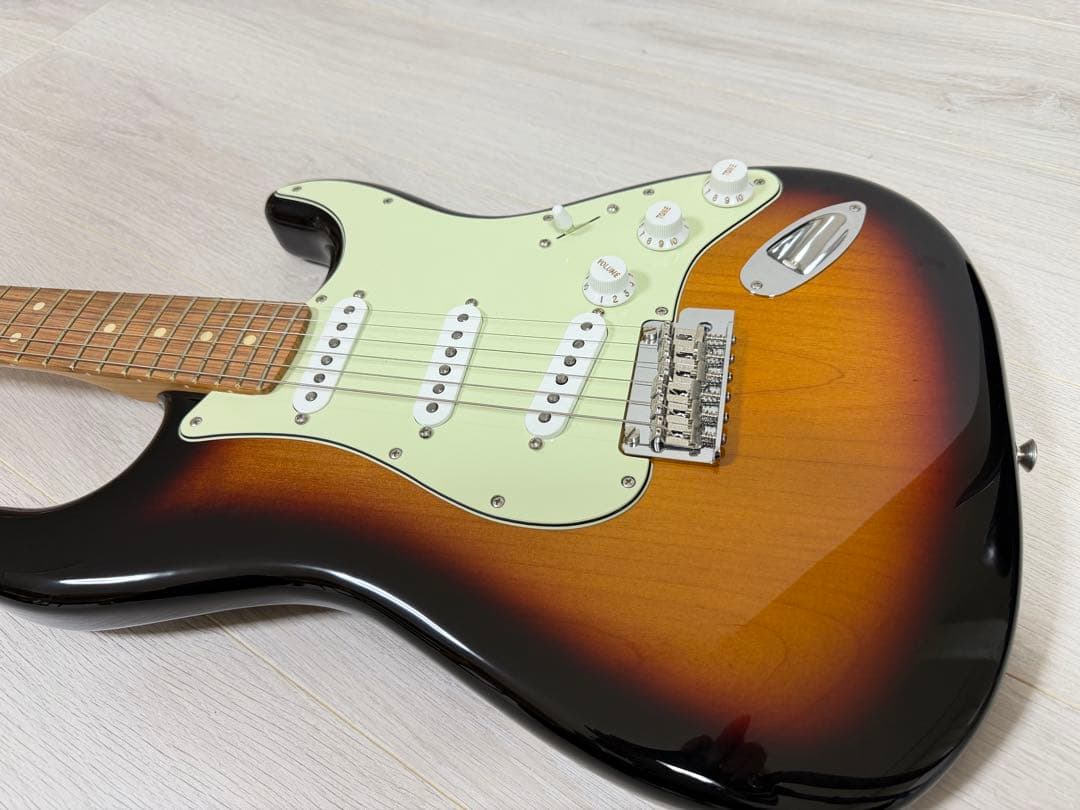 Fender MEXストラトCS製Fat’60s PU付限定品 全体調整仕上げ済
