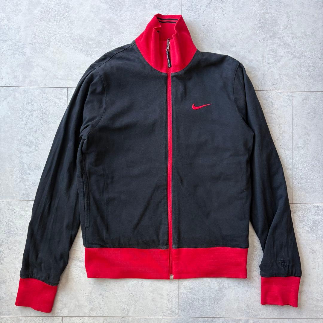 希少 リバーシブル トラックジャケットNIKE マンチェスターユナイテッド