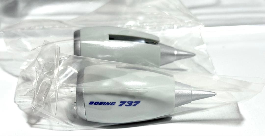 JALUX 1/130 B737-400 JTA 南西航空 SWALジェット