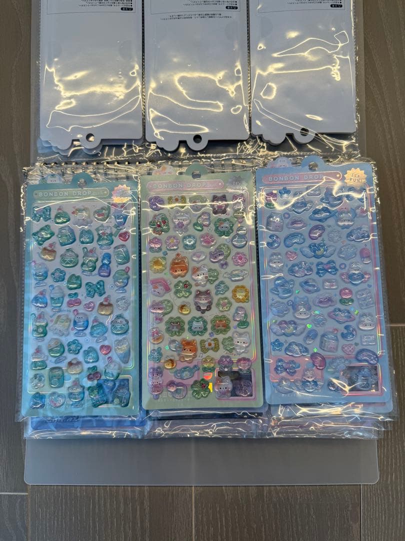 ボンボンドロップシール　まとめ売り　32枚　新品未使用　国内正規品