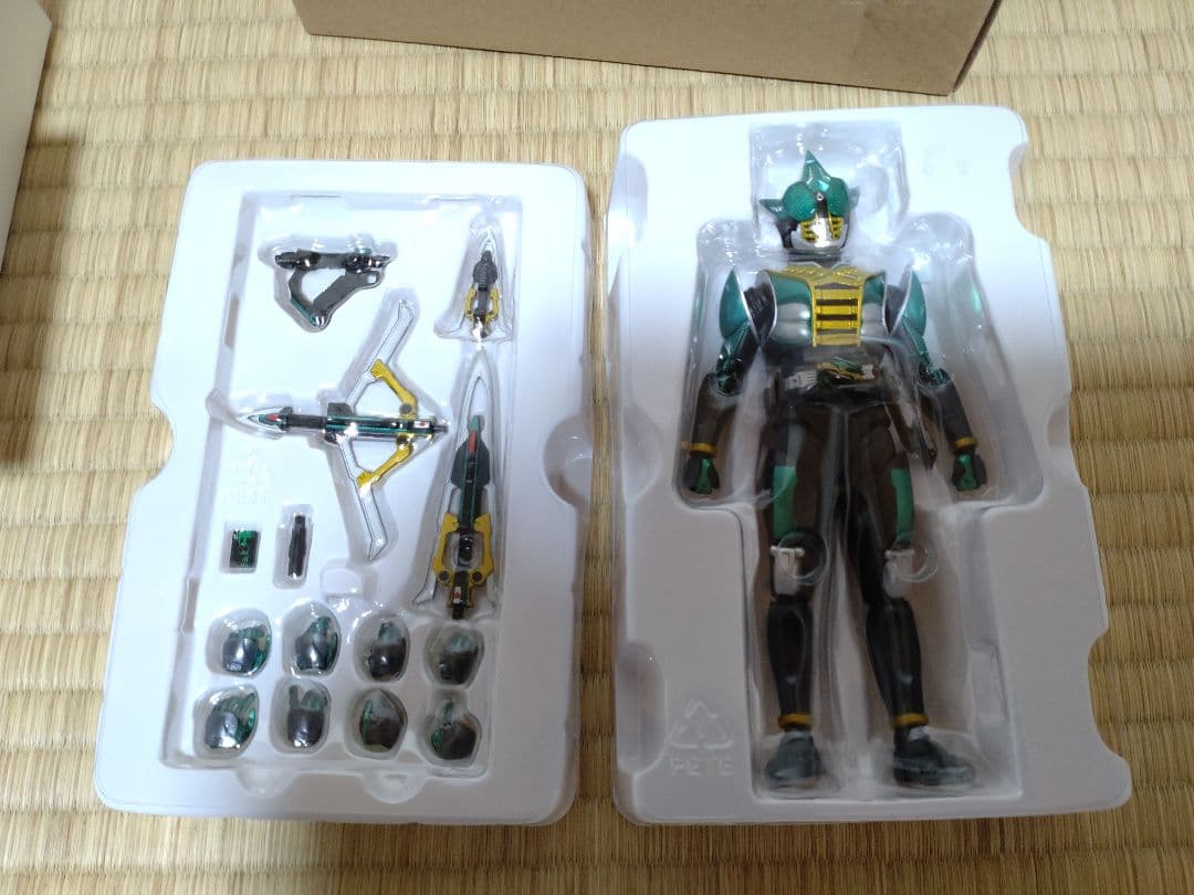 【美品】仮面ライダーゼロノス 真骨頂製法 フィギュアーツ