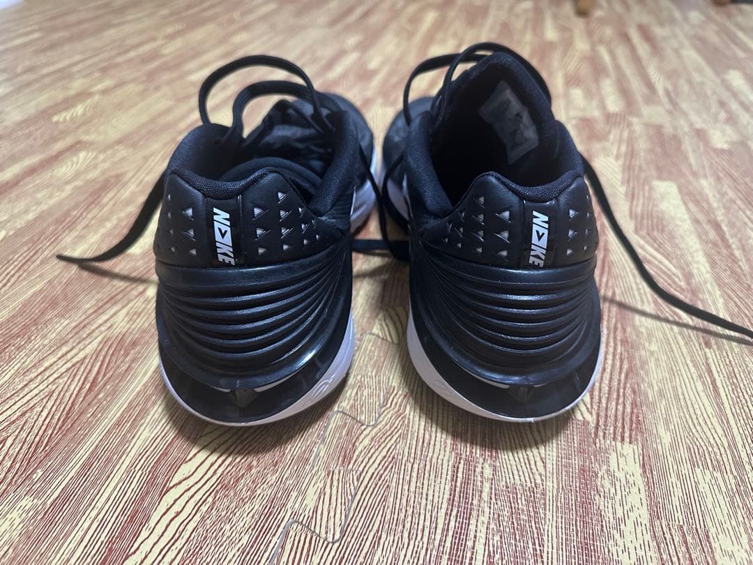 Nike GT CUT2 ブラック　29cm