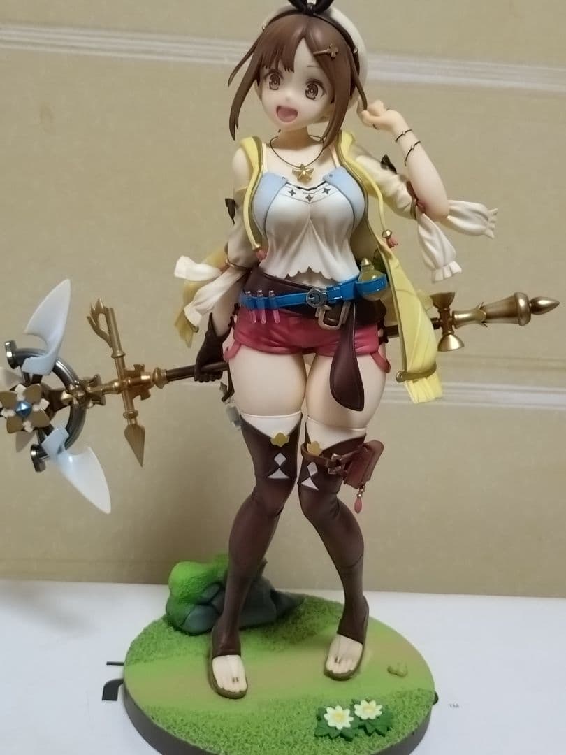 ライザ　1/7スケールフィギュア　1点 ライザのアトリエ常闇の女王の秘密の隠れ家