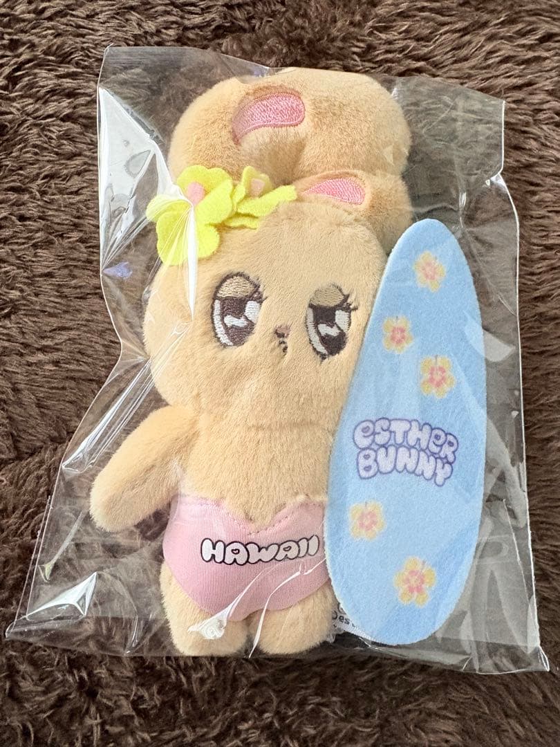 ESTHER BUNNY キーホルダーハワイ限定 ステッカーファイル付