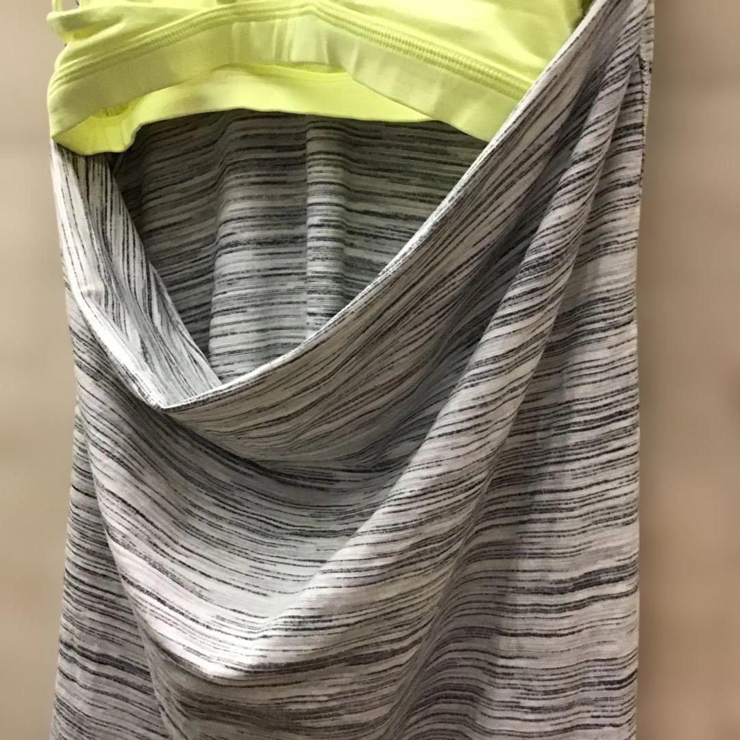 Lululemon ストラップ付きタンクトップ ヨガウエア　新品　ルルレモン