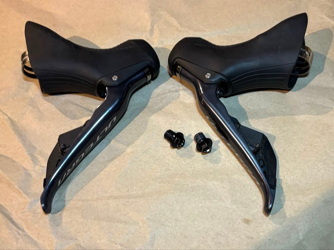 ULTEGRA Di2 ST-R8070 油圧di2 STI 左右セット11S
