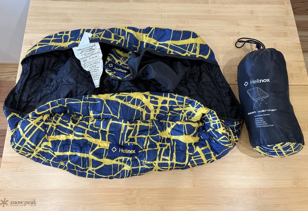 Helinox シートウォーマー リバーシブル 黒x柄 2個セット