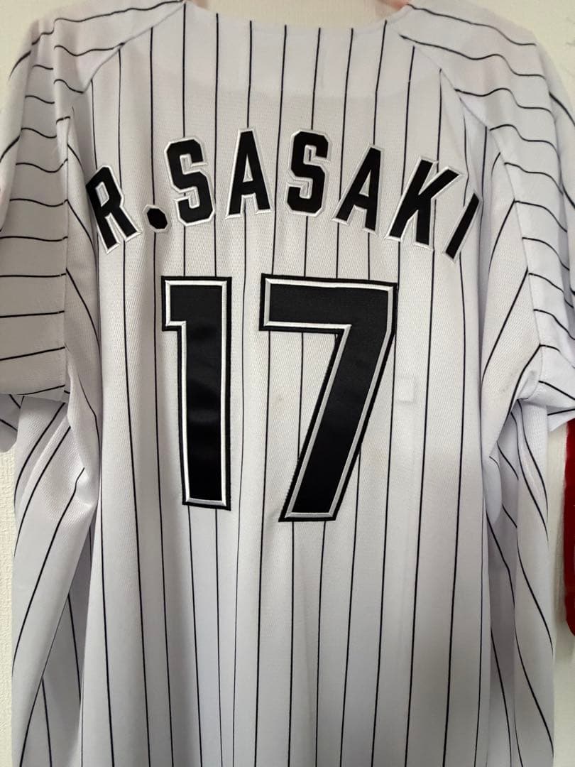千葉ロッテマリーンズ R. SASAKI ユニフォーム 17