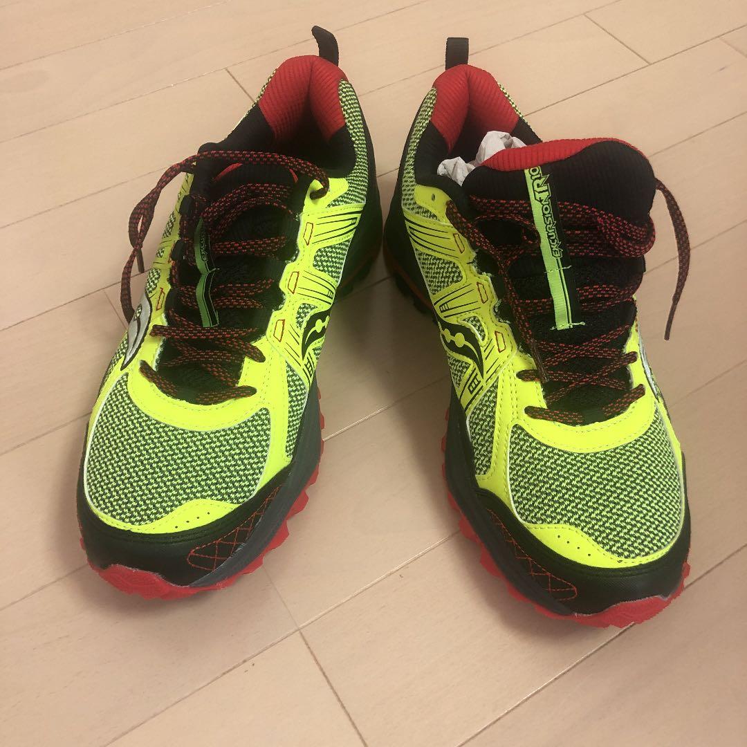 トレイルランニング用　　saucony