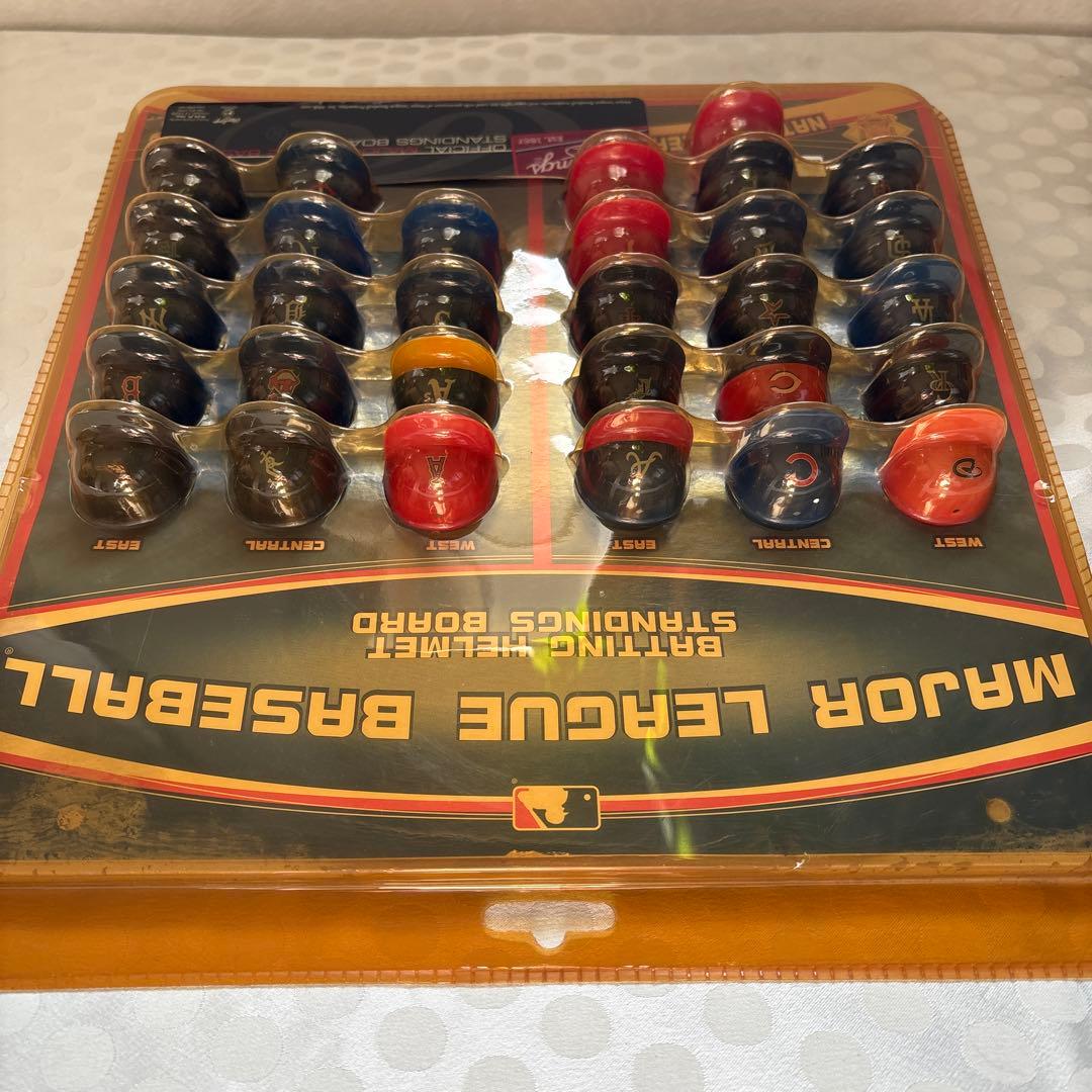 Major League Rawlings バッティングヘルメットスタンドボード
