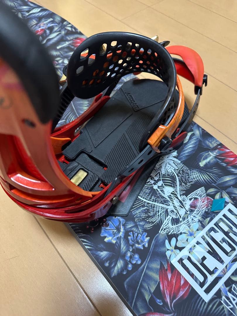 スノーボード DEVGURU 153cm ビンディング　BURTON sizeS