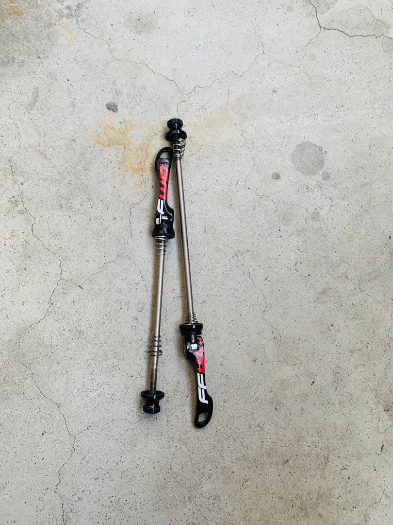 Zipp303 ファイアクレスト カーボンホイール