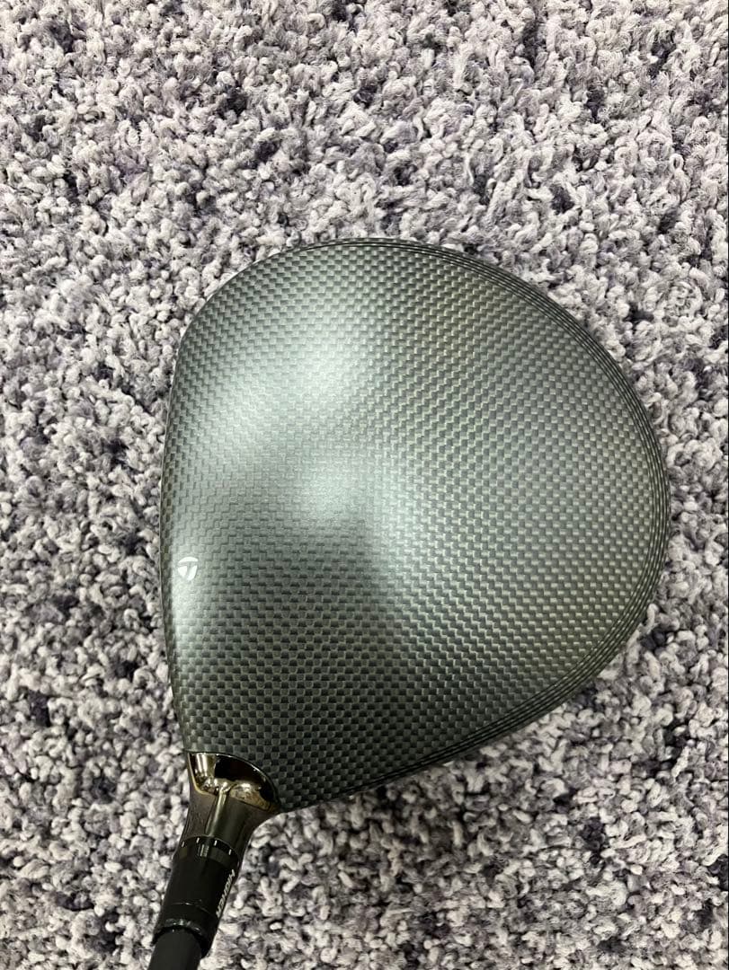 美品　テーラーメイドQI35 9° ディアマナシルバーTM 55-S