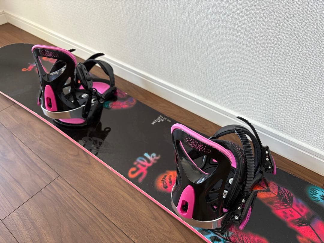 【即日発送】美品セット　Swive 146cm スノーボード板・ビンディング