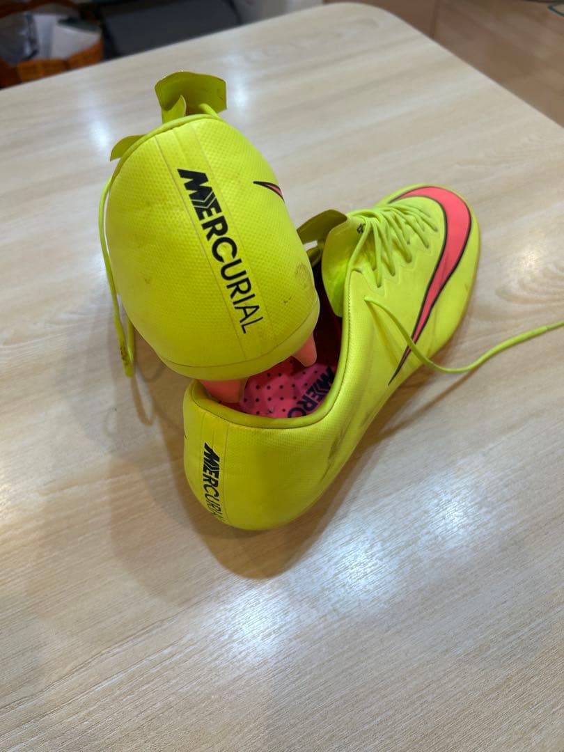 Nike Mercurial サッカースパイク
