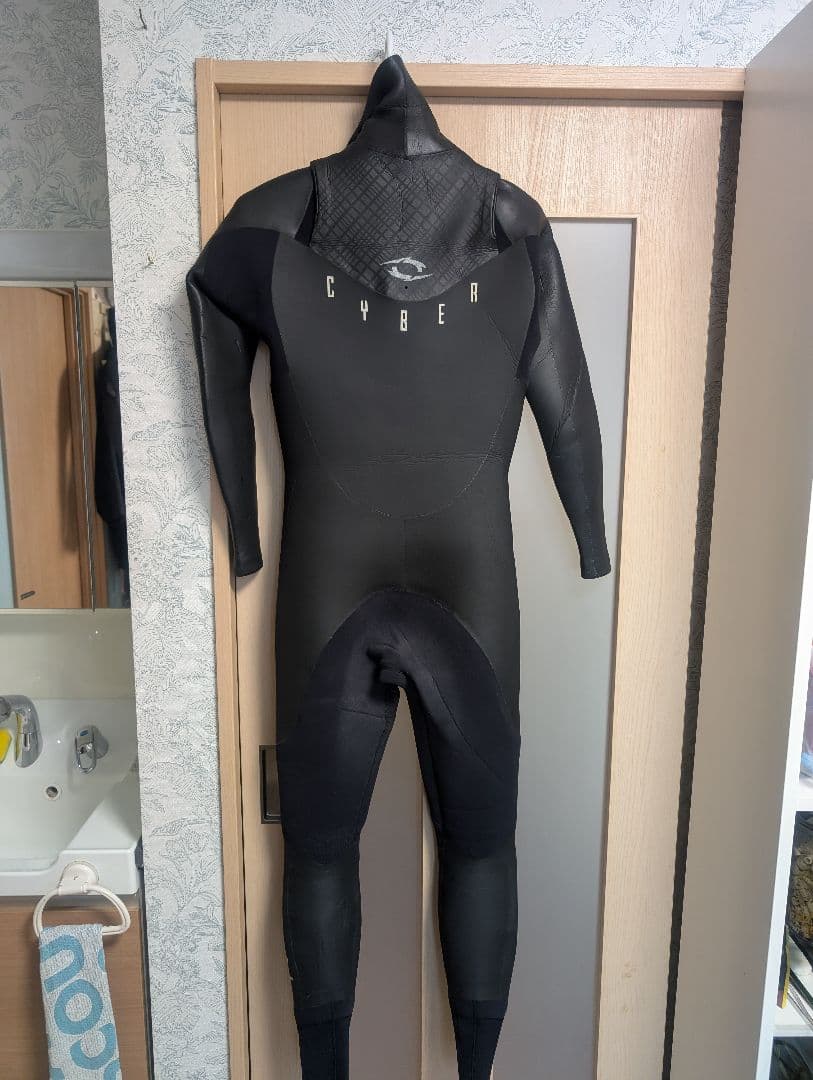 美品　CYBER セミドライ