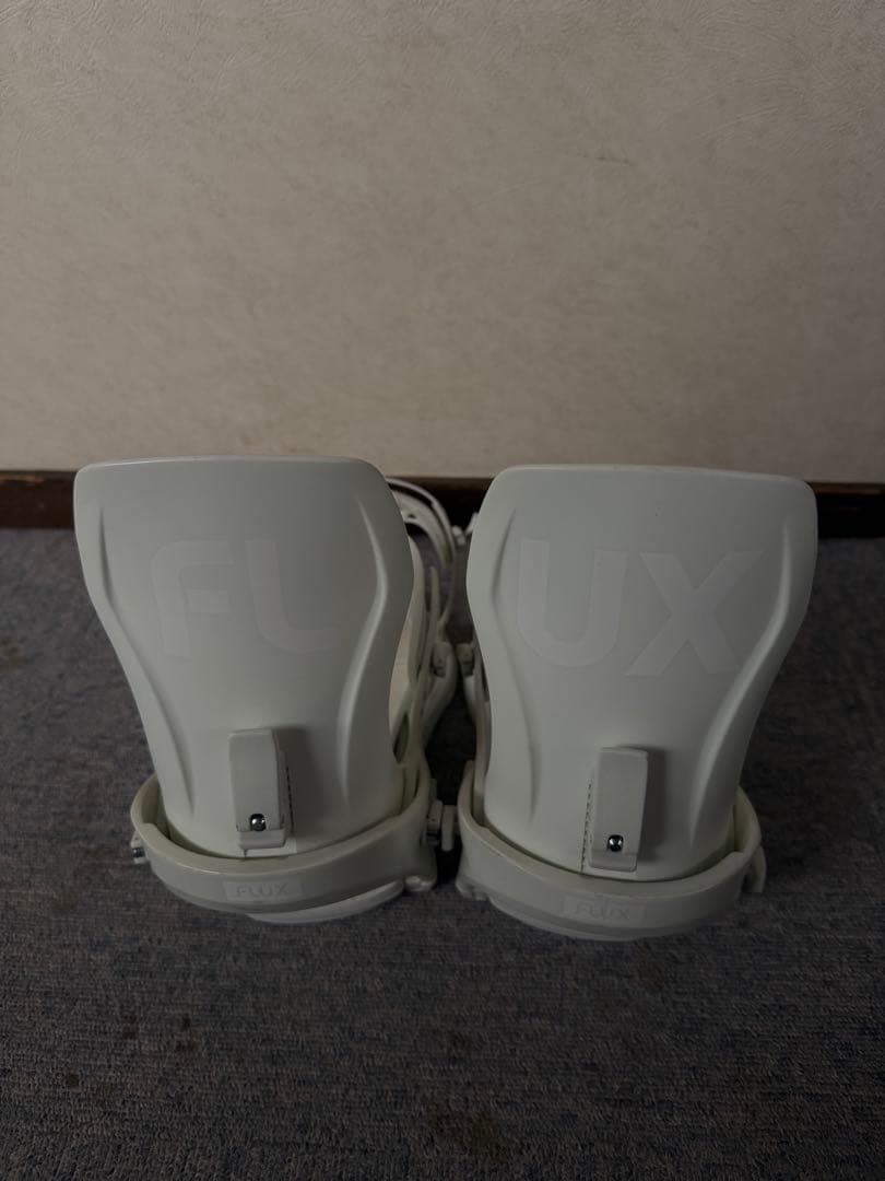 FLUX cv Mサイズ 23-24 おまけ付き
