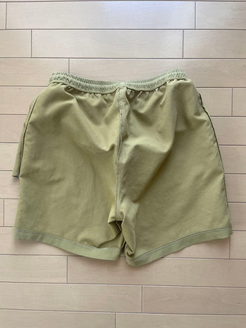 YONEXヨネックス　バドミントン・テニス用　ハーフパンツ　Mサイズ　金ゴールド