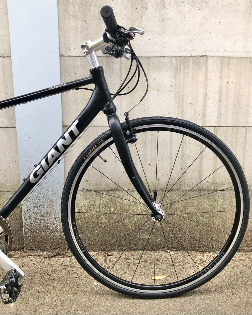 【訳有超美品】GIANT ESCAPE AIR 24速　クロスバイク　CT465