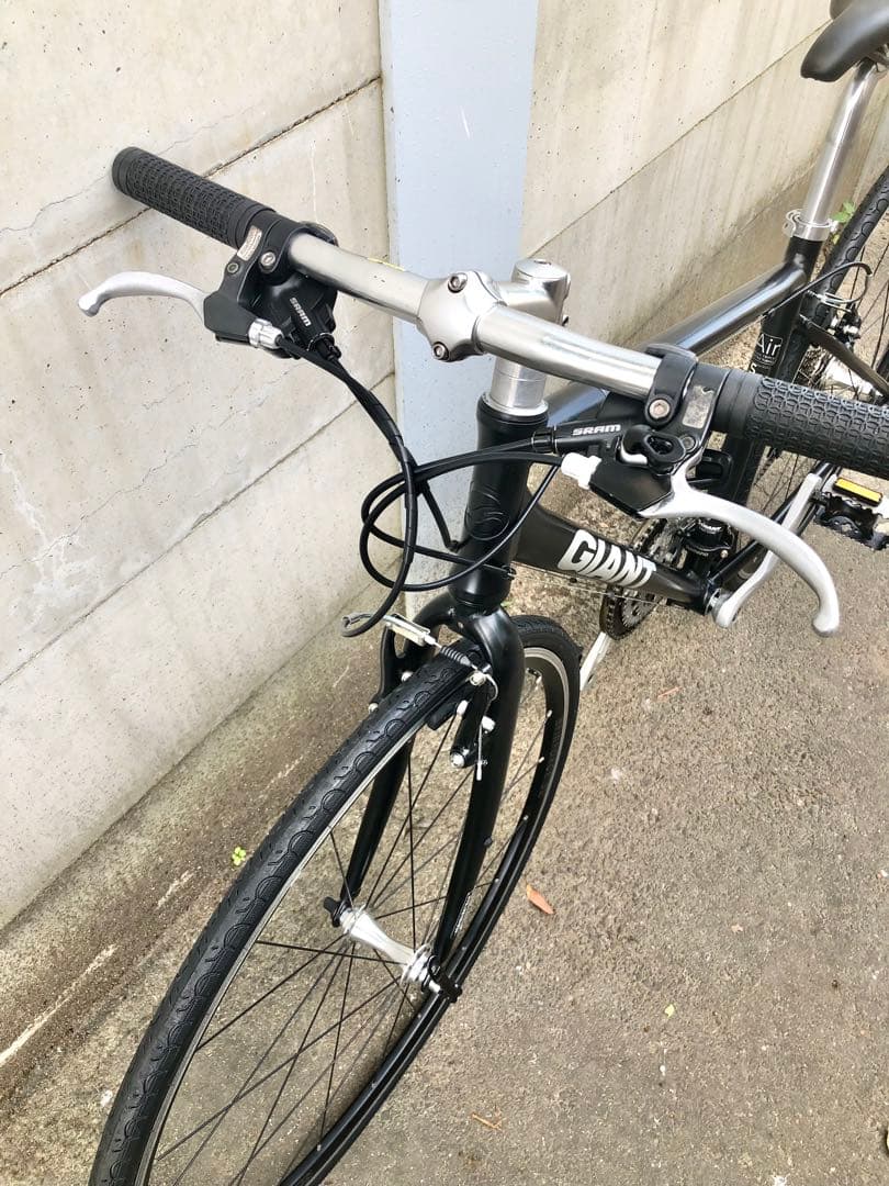 【訳有超美品】GIANT ESCAPE AIR 24速　クロスバイク　CT465