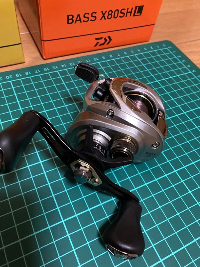 ダイワ　バスX100H バスX80SH 左巻き80SH用 軽量スプール最終値下げ