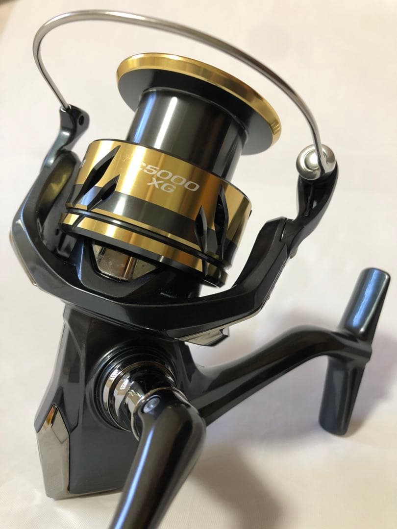 極美品　DAIWA ダイワ　25アルテグラ　C5000 XG スピニングリール