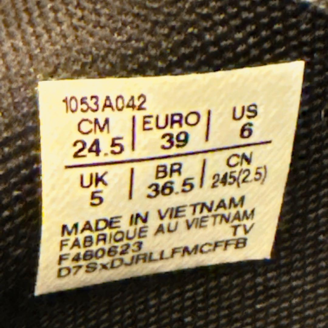 アシックス バレーボールシューズV-SWIFT FF 3 24.5