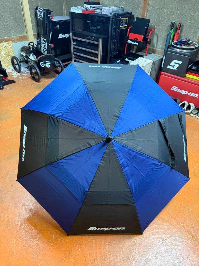 Snap-on ゴルフ用傘 青と黒 8本骨　スナップオン