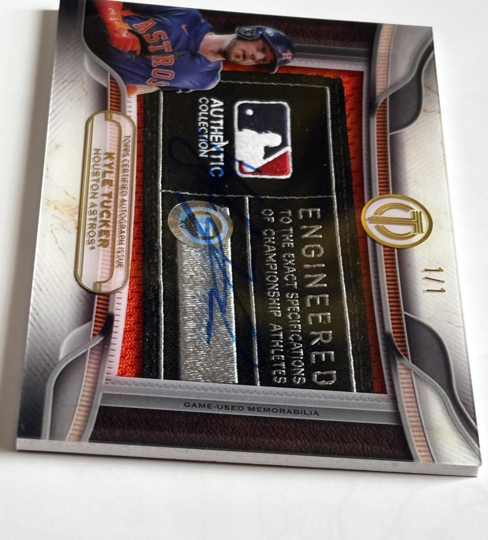 記念グッズ Kyle Tucker MLB Full Logo Patch Auto 1/1