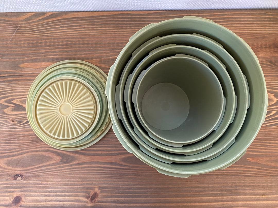 Vintage Tupperwareオリーブグリーン保存容器4個セット