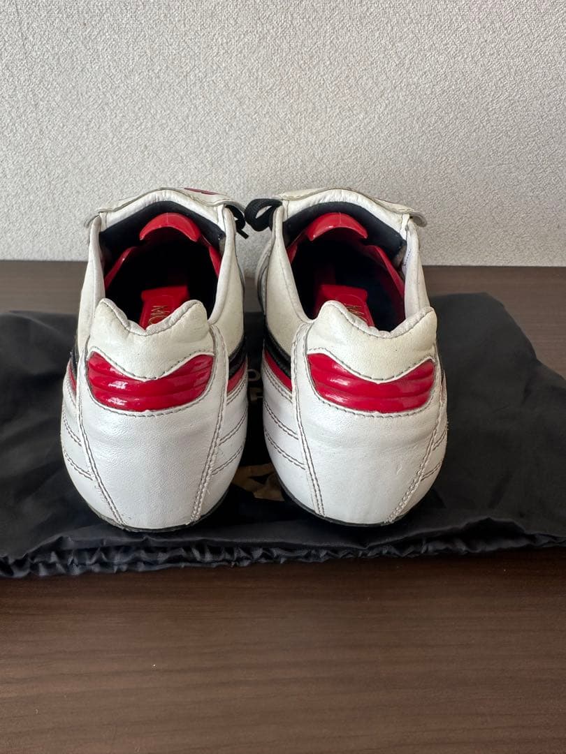モレリア ホワイト×ブラックMIZUNO|ミズノサッカー取替式スパイク24.5