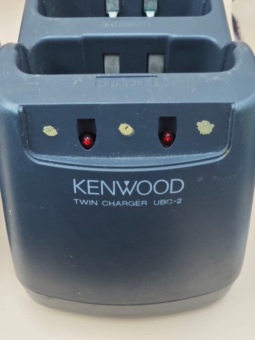 ジャンク品KENWOOD製 ツインチャージャーUBC-2 4台