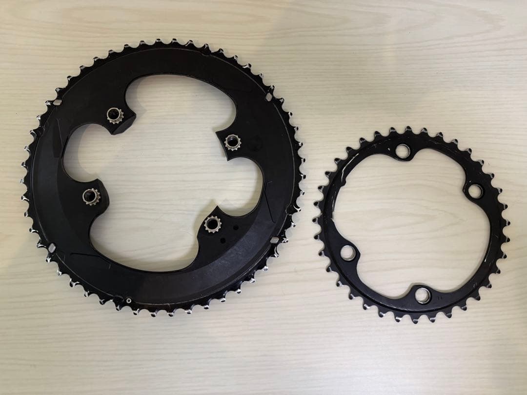 SHIMANO　ULTEGRA　R8100　チェーンリング　52/36