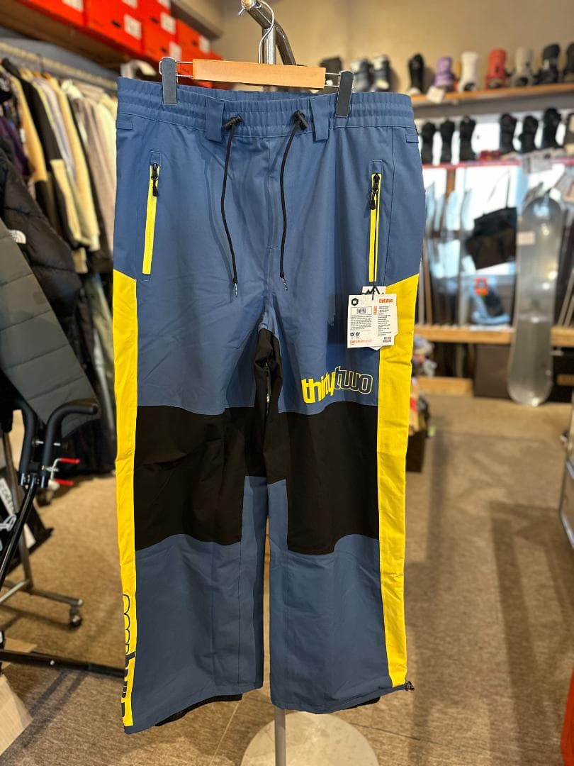 THIRTYTWO サーティーツー　スノーボード　ウエアー　パンツ　Ｌサイズ
