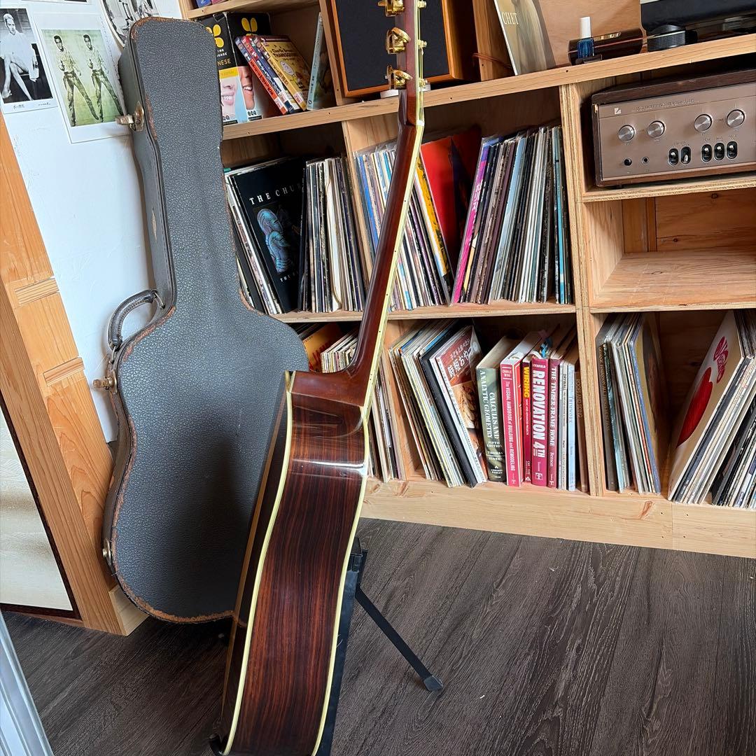 Morris W-50 アコースティックギター70年代 Taylor ケース付