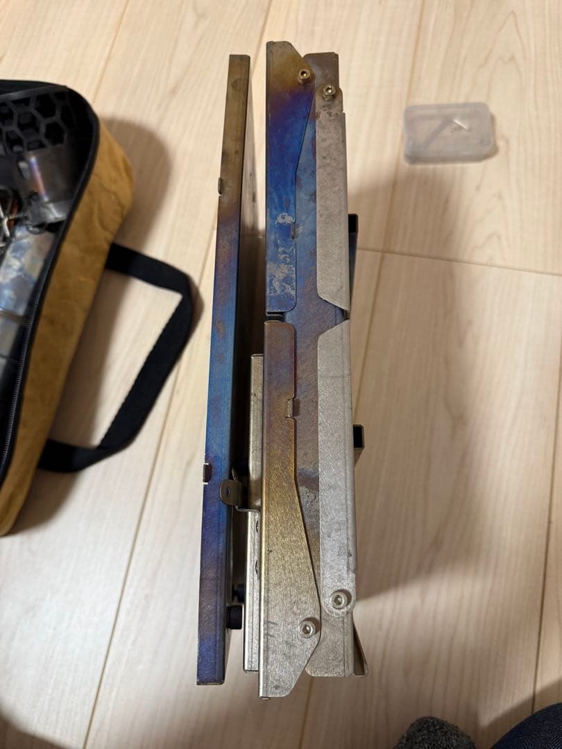 チタン　薪ストーブ　TOMOUNT