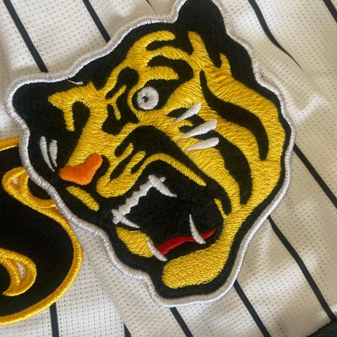 ⭐︎阪神タイガース　中野拓夢　ユニフォーム　おっ！サン×中野選手　コラボ　タオル