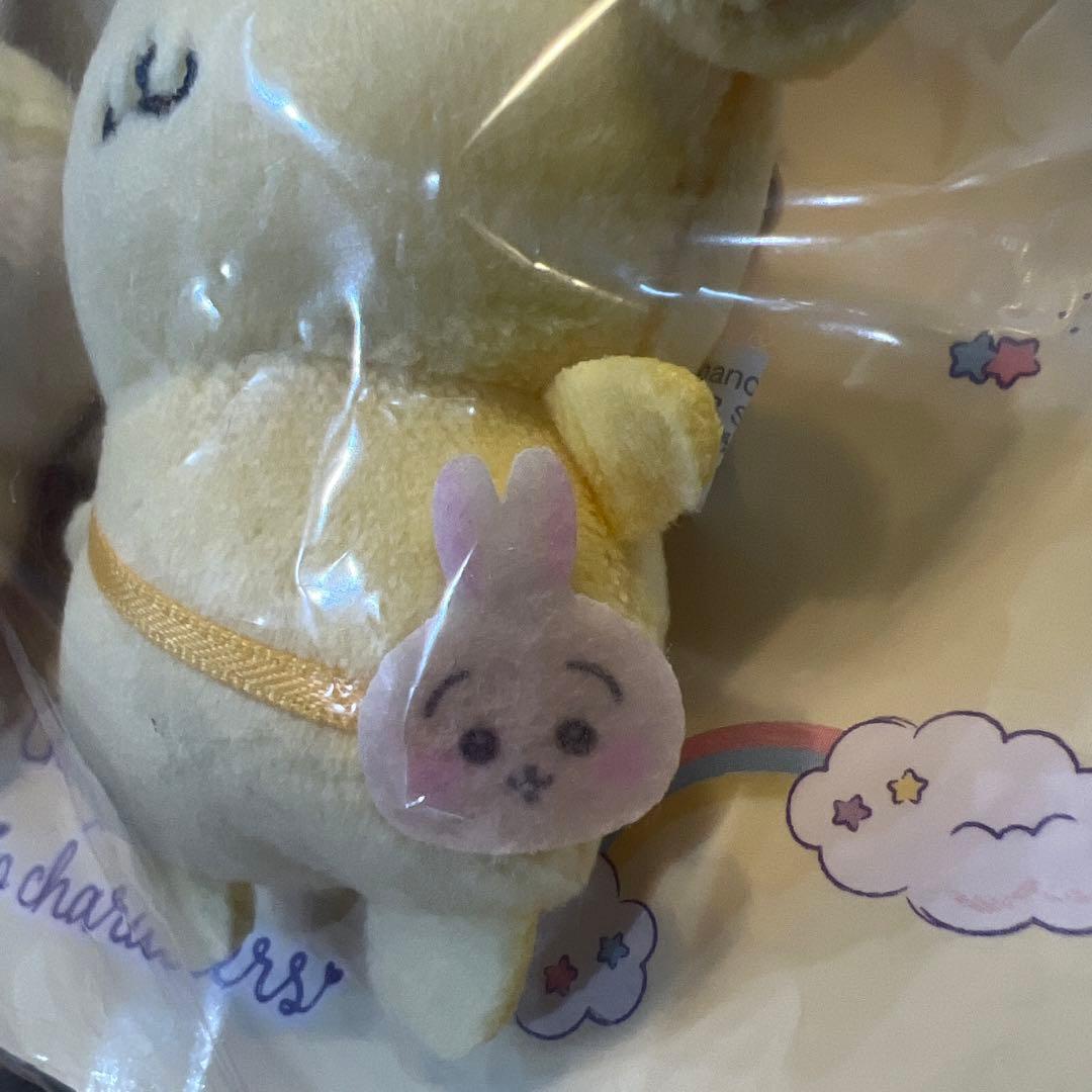 ちいかわサンリオコラボ　ポムポムプリンうさぎブローチ