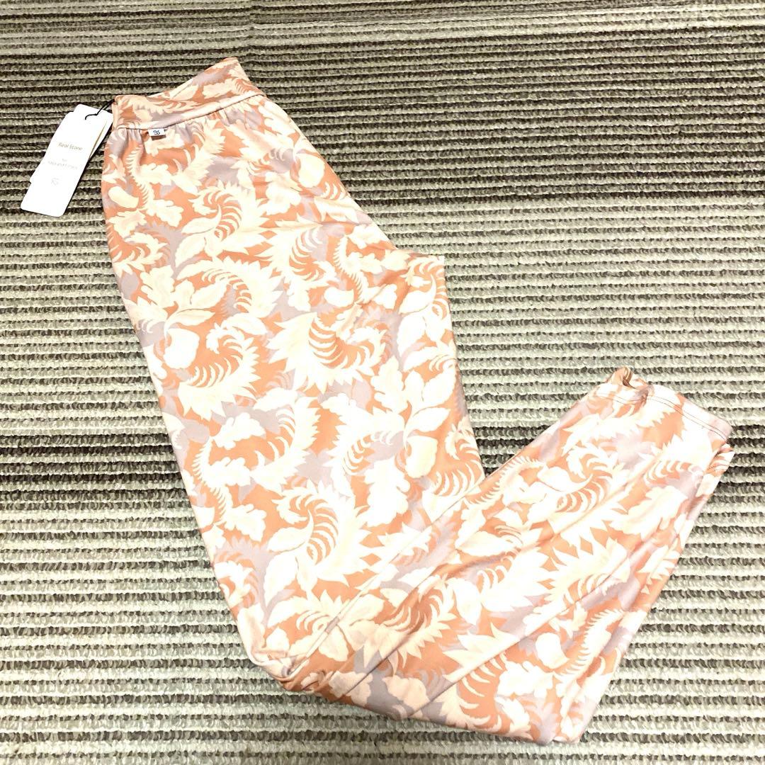 新品タグ付き　リアルストーン　リラックスロングパンツ　ヨガウェア　S ヨガパンツ
