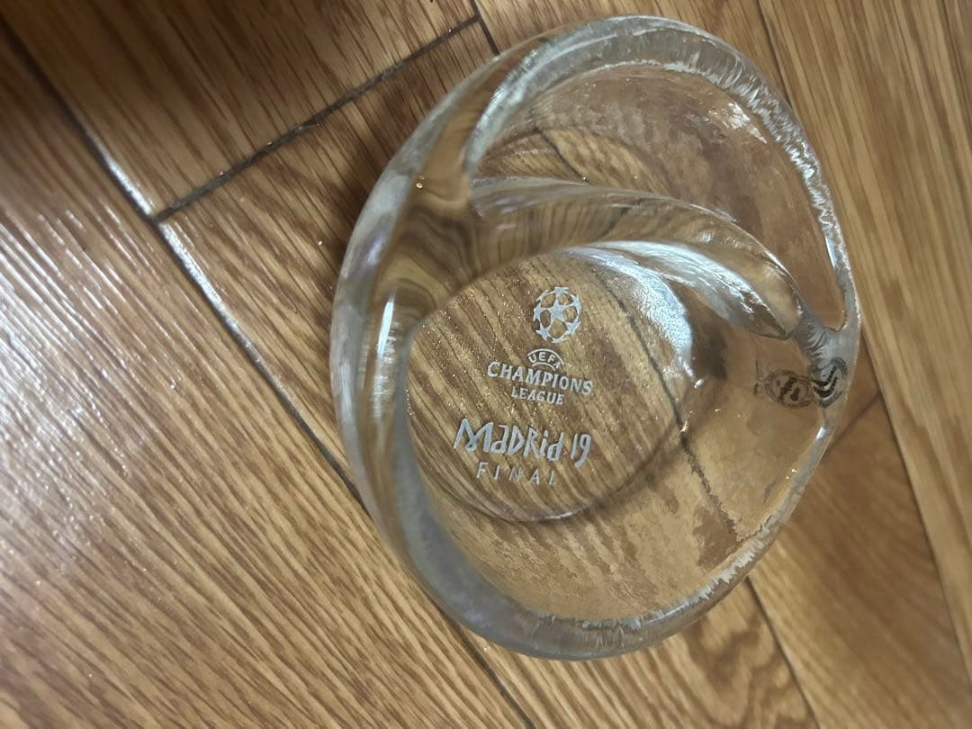 【限定品】UEFA CL Madrid19 Final ガラス皿&ピックセット