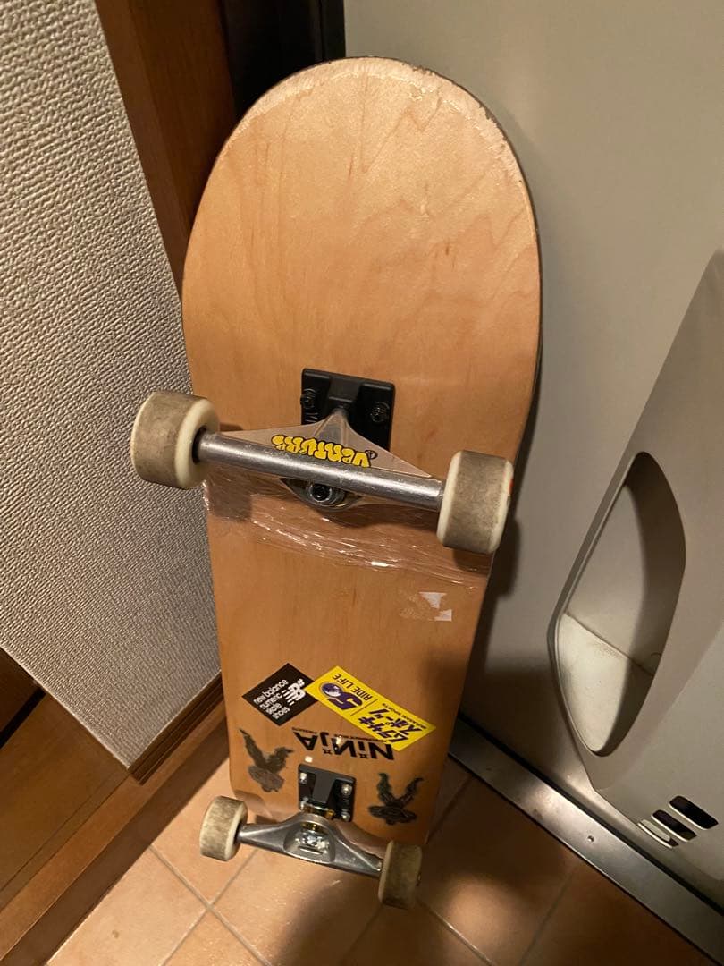 スケートボードコンプリート　トラックテンサー ベアリング　ニンジャ　ムラサキ